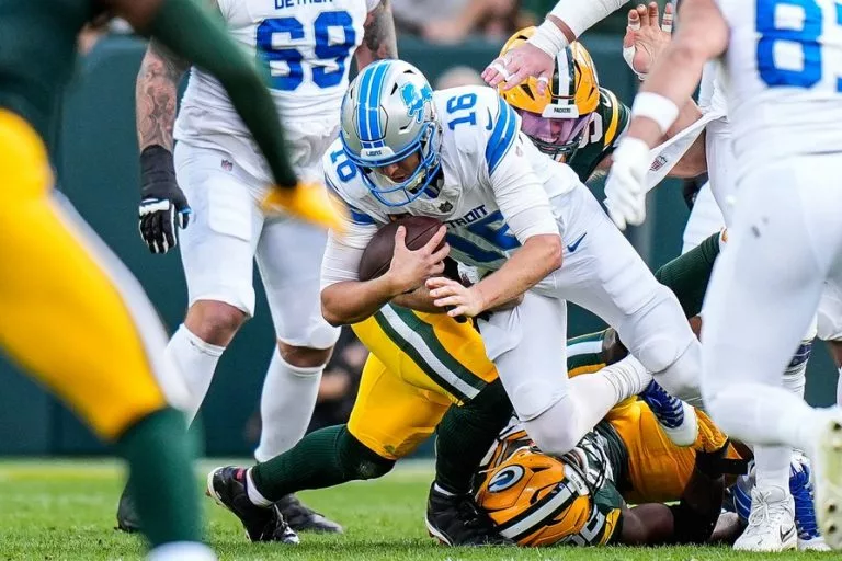 Chicago Bears vs Detroit Lions Picks and Predictions for Sunday, September 14, 2025