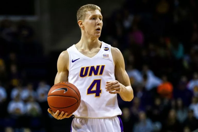 Northern Illinois vs Wisconsin Picks & Prediction for Friday 11/7/2025