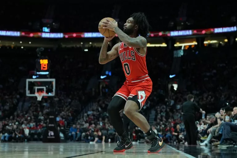 Miami Heat vs Chicago Bulls Picks and Prediction for Friday November 21 2025