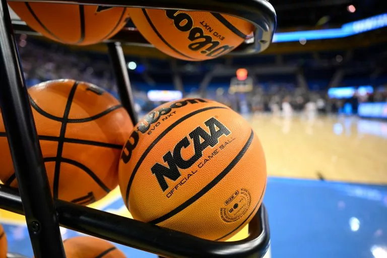 Winthrop vs Long Island University Picks and Predictions for Tuesday, December 2, 2025