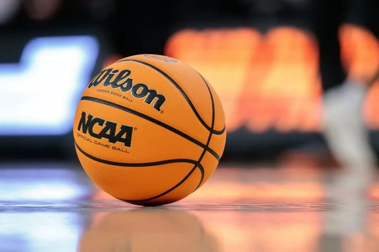 New Orleans Privateers vs Texas A&M-Corpus Christi Islanders Picks and Predictions for Wednesday, December 31, 2025