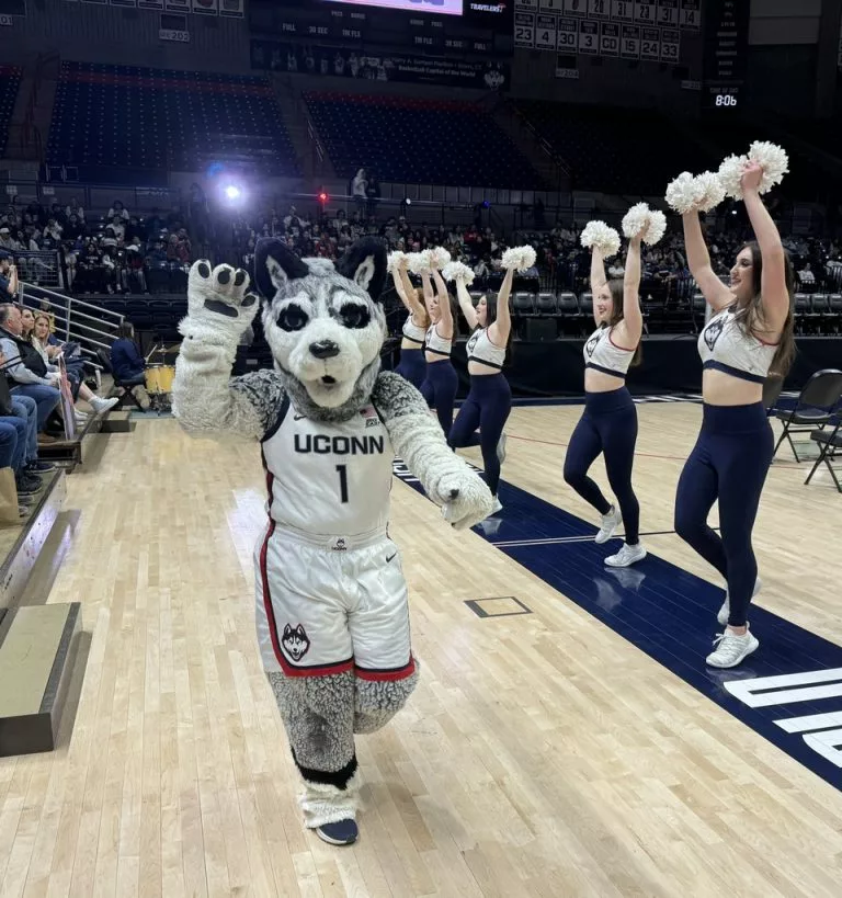 UConn vs DePaul Picks and Predictions for Sunday, December 21, 2025