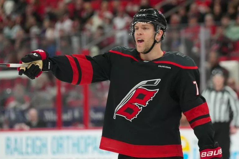 Tampa Bay Lightning vs Carolina Hurricanes Picks and Predictions for Thursday February 26 2026