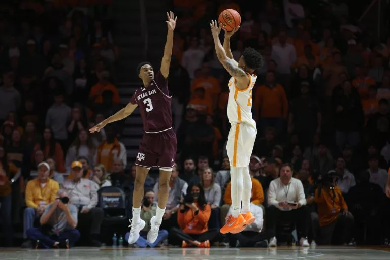 Kentucky Wildcats vs Tennessee Volunteers Picks and Prediction for Saturday, January 17, 2026
