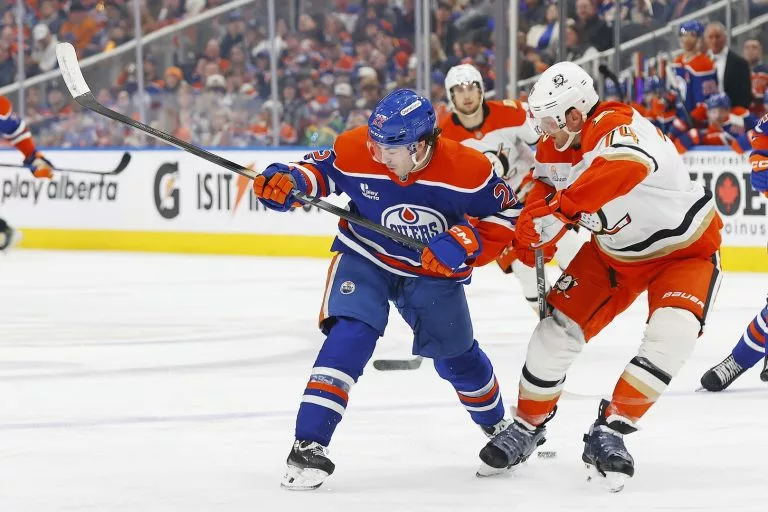 Toronto Maple Leafs vs Anaheim Ducks Picks and Prediction for Monday March 30 2026